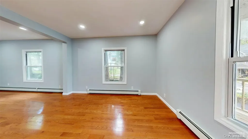 74 Gladstone Avenue Walden NY 12586