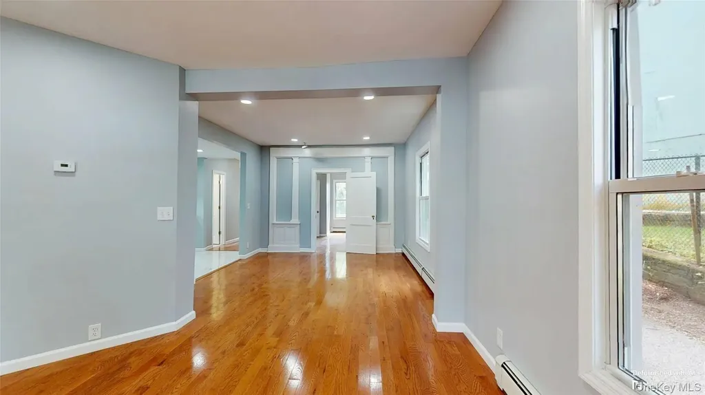74 Gladstone Avenue Walden NY 12586