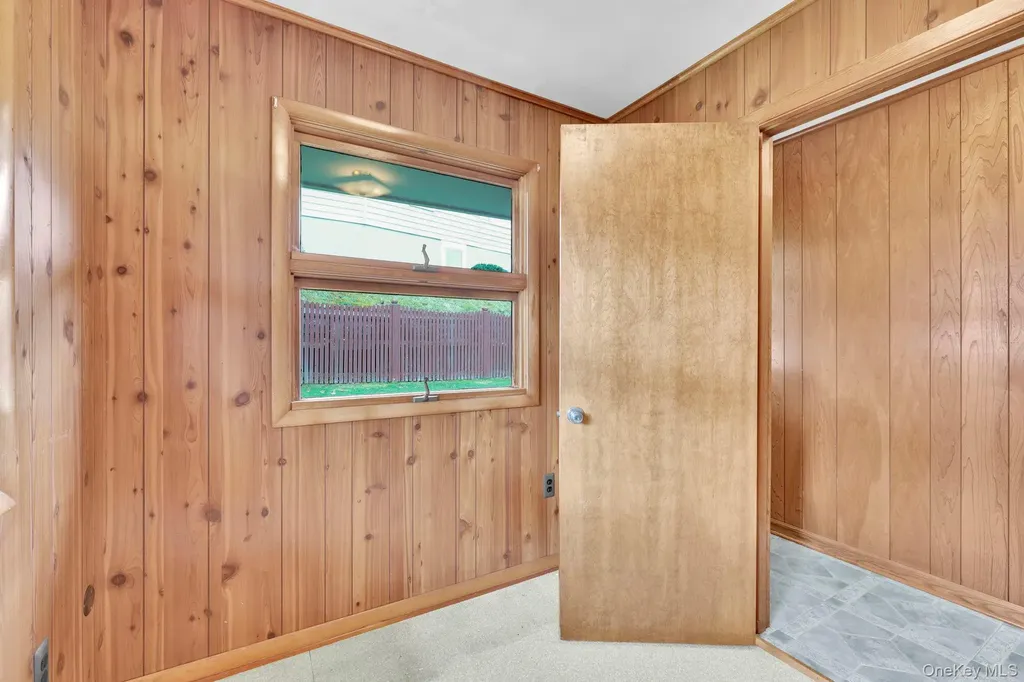 4 Oak Street Chester NY 10918