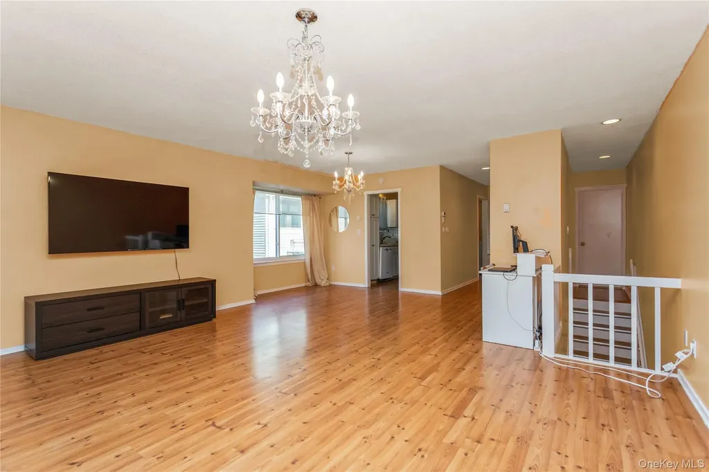 29 Heritage Hills Somers NY 10589