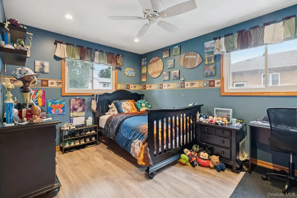 295 Silver Street West Babylon NY 11704