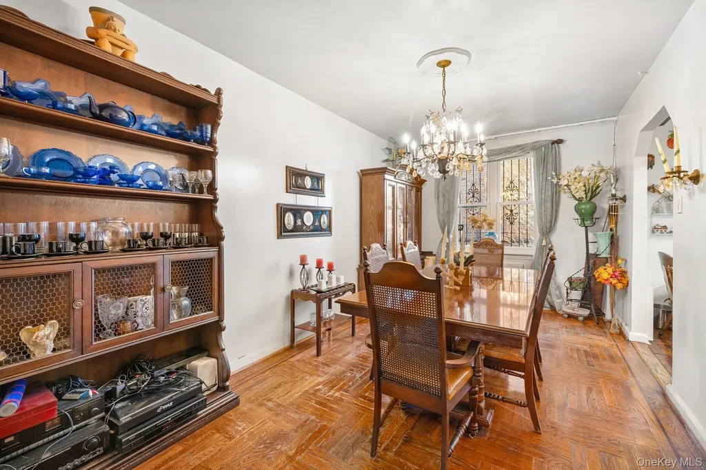 1529 Hammersley Avenue Bronx NY 10469