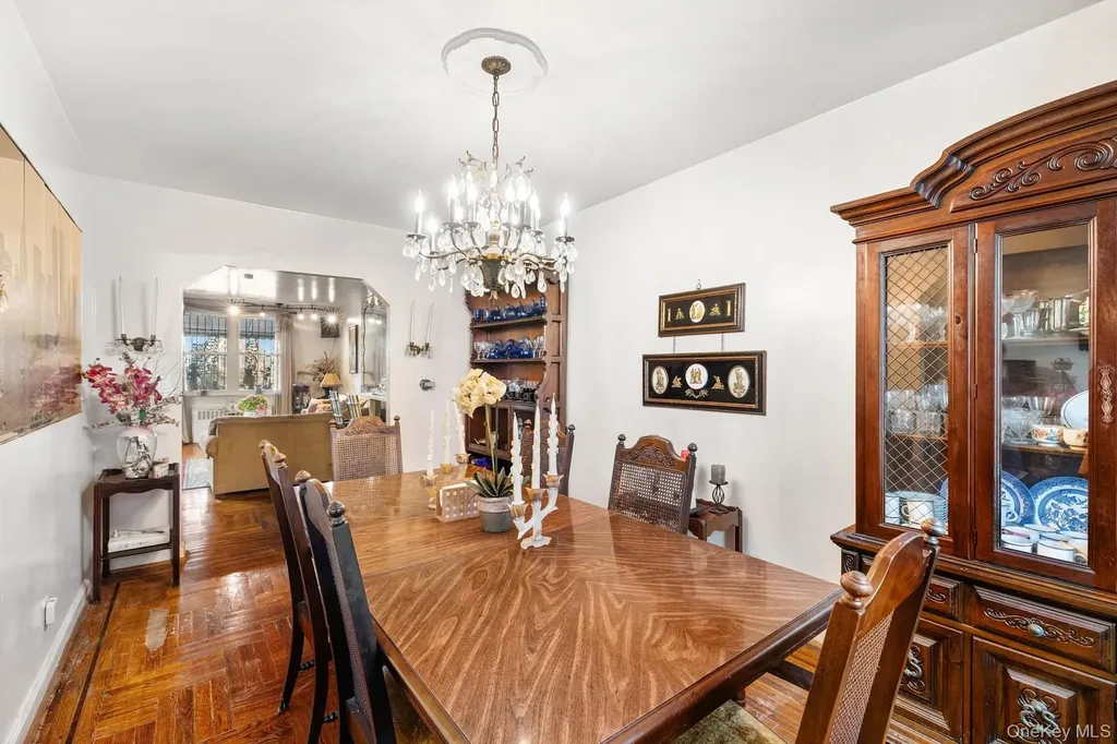 1529 Hammersley Avenue Bronx NY 10469