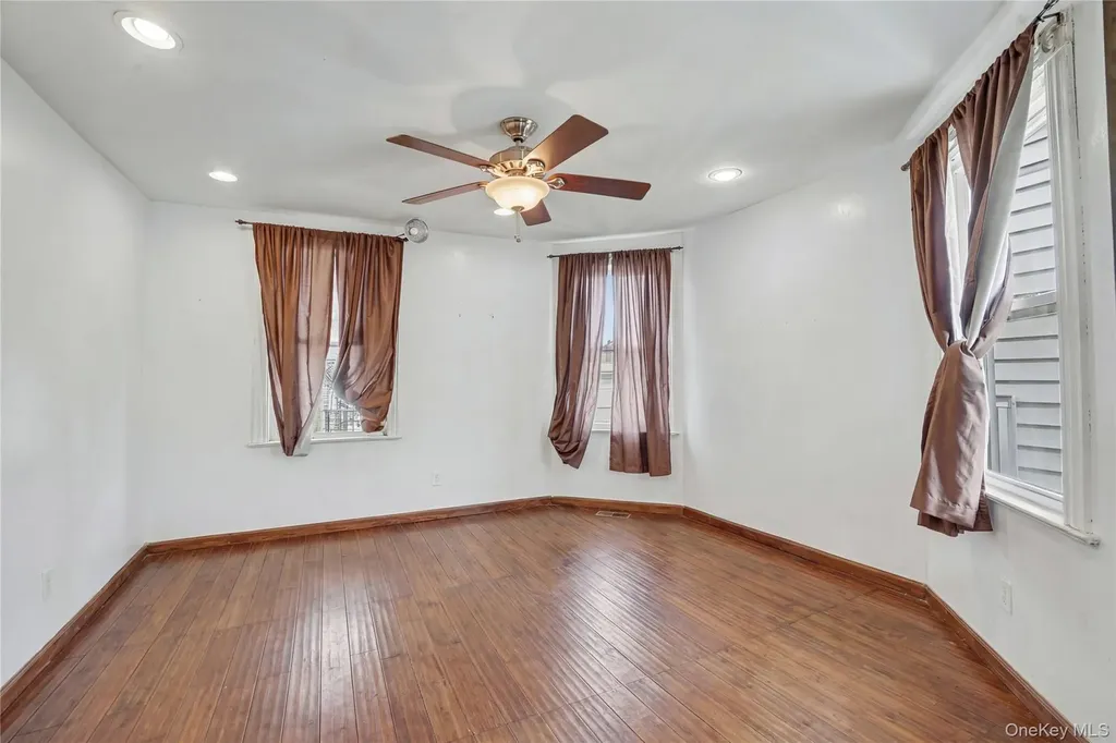 77 Robertson Avenue White Plains NY 10606