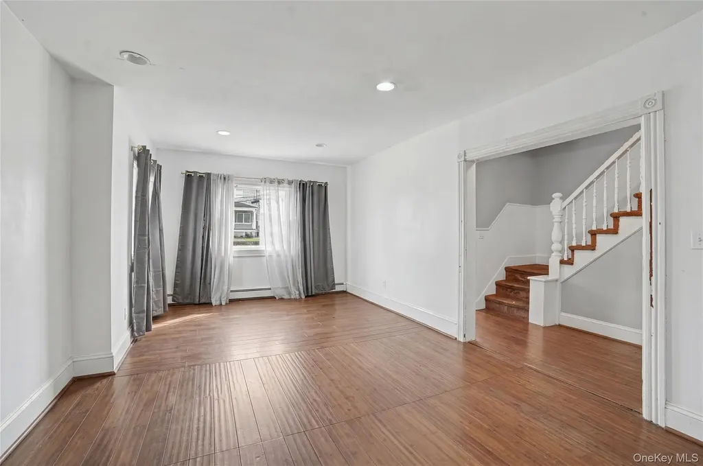 77 Robertson Avenue White Plains NY 10606