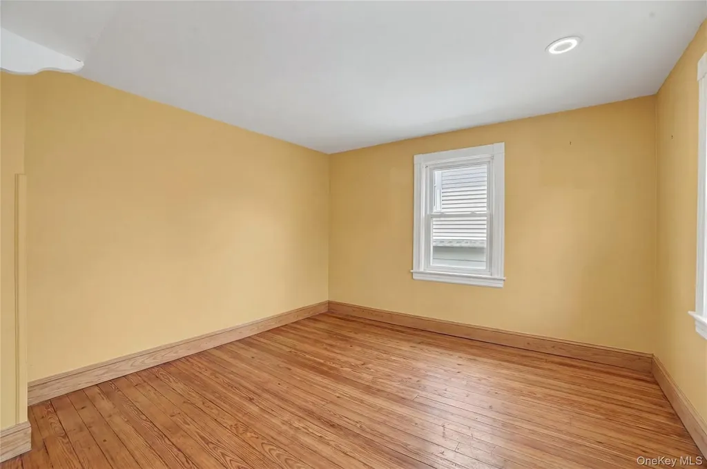 77 Robertson Avenue White Plains NY 10606