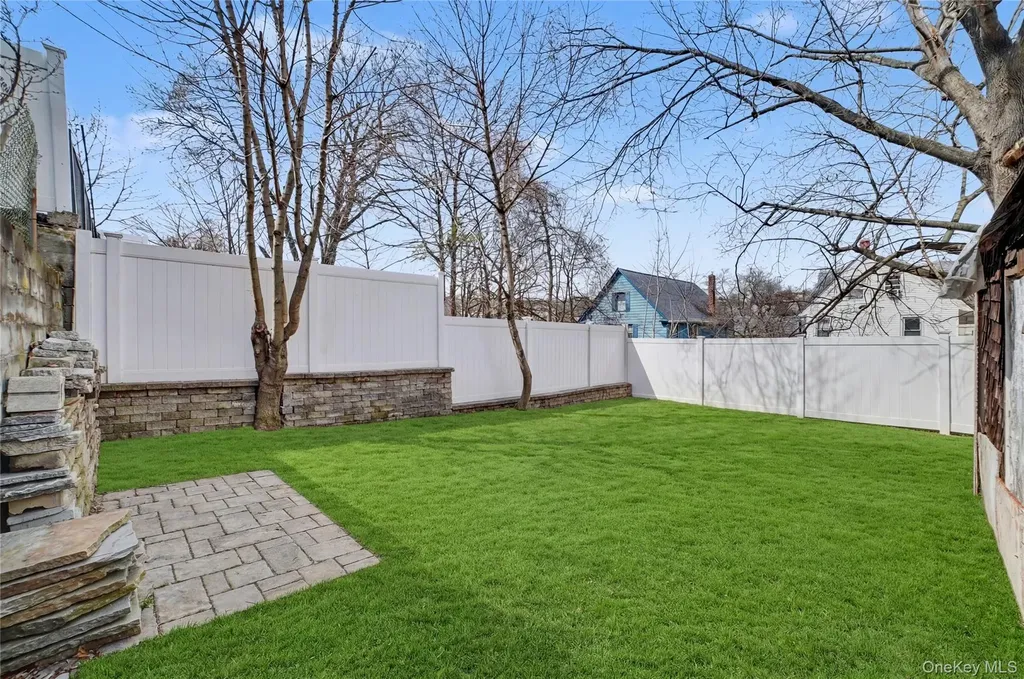 77 Robertson Avenue White Plains NY 10606
