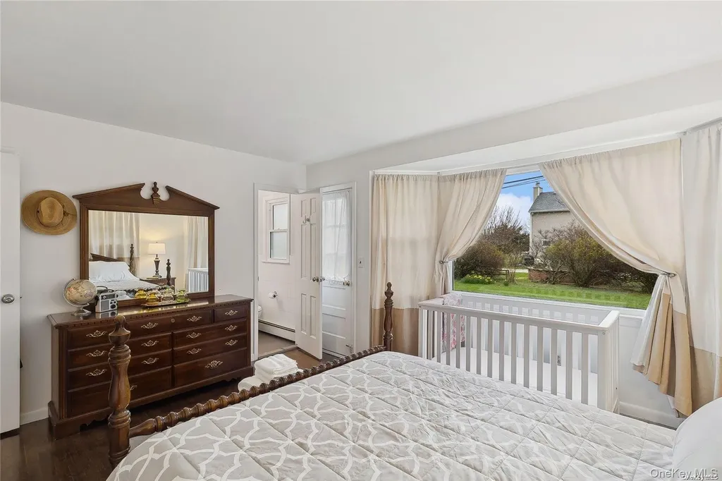 990 Three Waters Lane Orient NY 11957