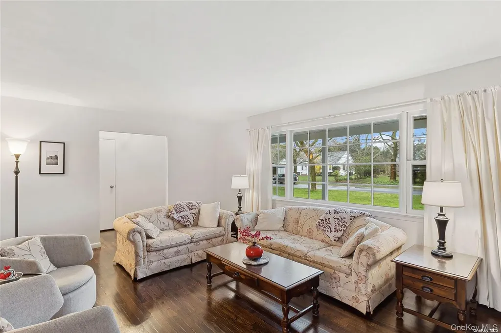 990 Three Waters Lane Orient NY 11957