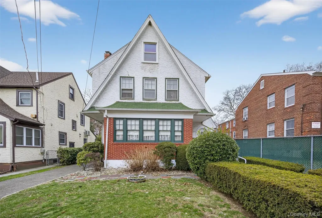 3512 Utopia Parkway Flushing NY 11358