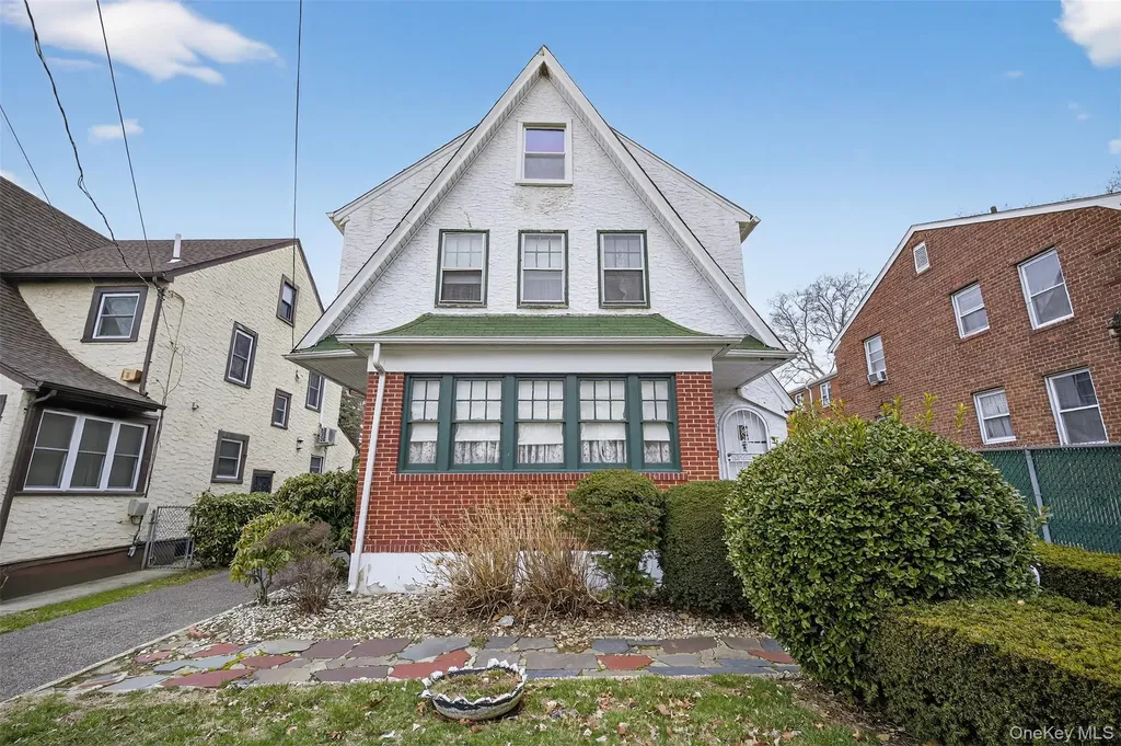 3512 Utopia Parkway Flushing NY 11358