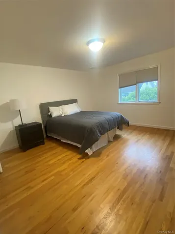 18 Crosshill Road Eastchester NY 10709