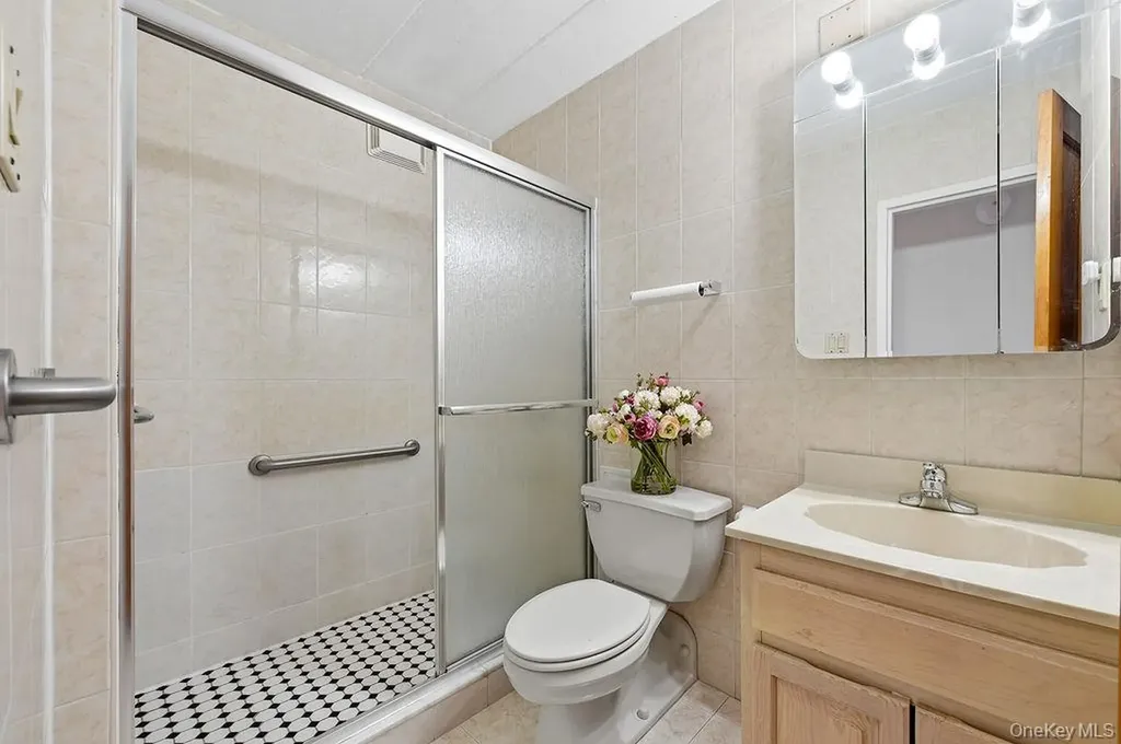 133-36 41st Road Flushing NY 11355
