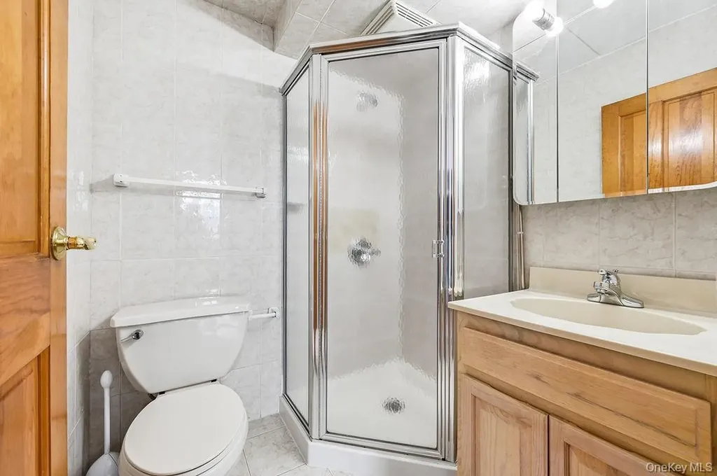 133-36 41st Road Flushing NY 11355