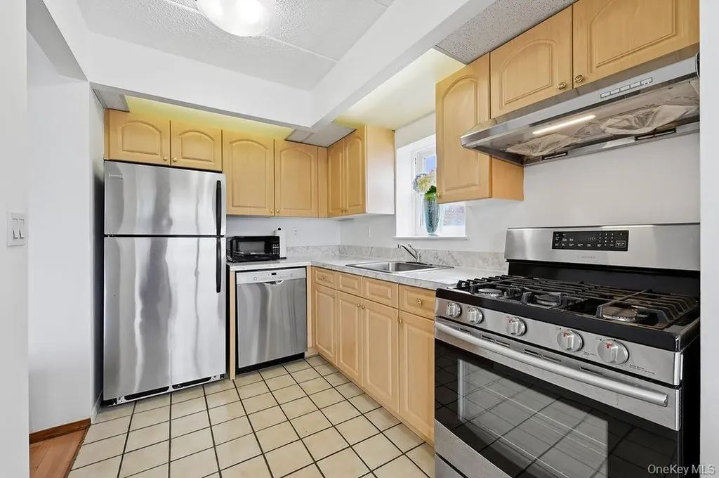 133-36 41st Road Flushing NY 11355