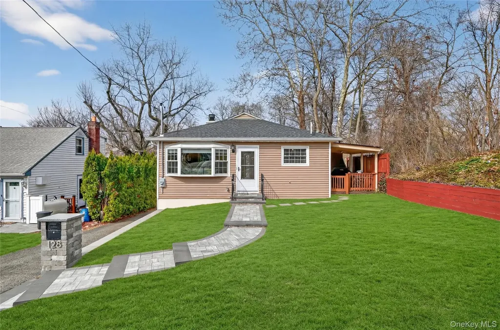 128 S Highland Avenue Ossining NY 10562