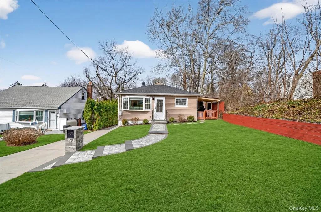 128 S Highland Avenue Ossining NY 10562