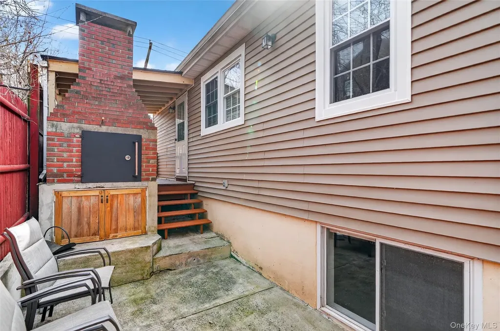 128 S Highland Avenue Ossining NY 10562