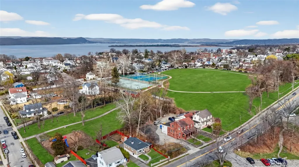128 S Highland Avenue Ossining NY 10562