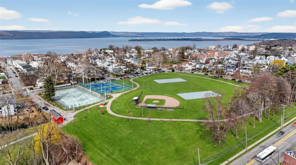 128 S Highland Avenue Ossining NY 10562
