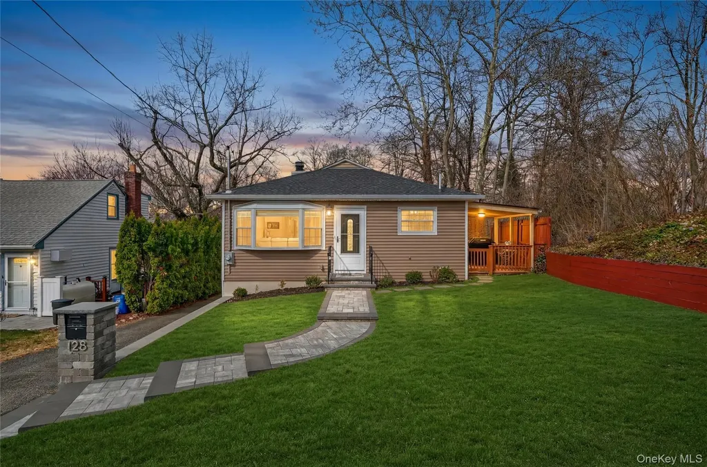 128 S Highland Avenue Ossining NY 10562