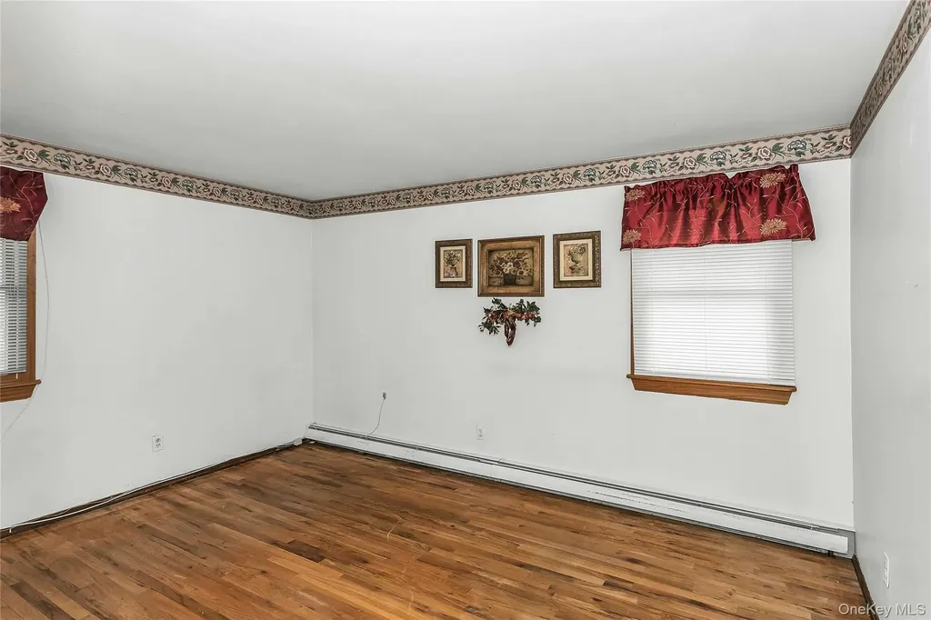 512 Elm Street West Hempstead NY 11552
