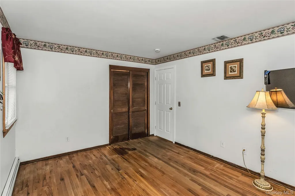 512 Elm Street West Hempstead NY 11552