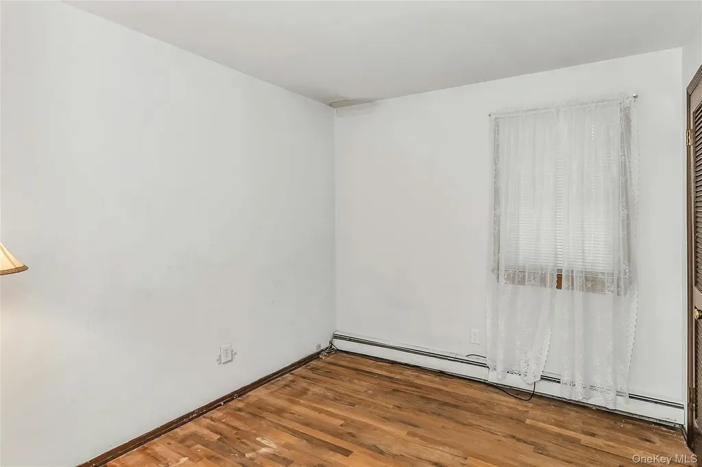 512 Elm Street West Hempstead NY 11552