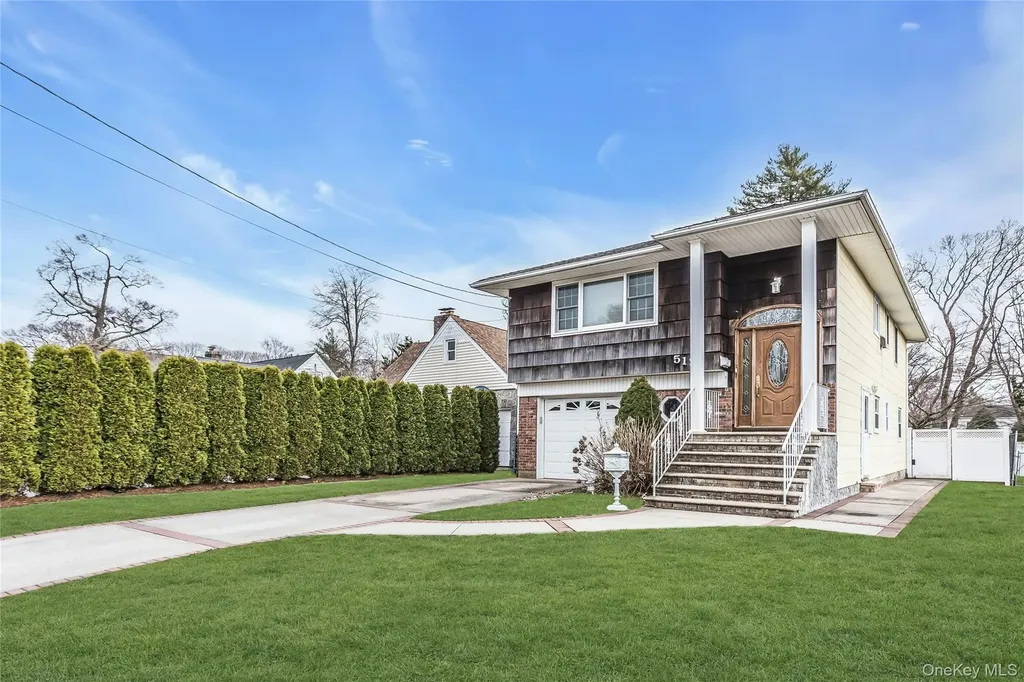 512 Elm Street West Hempstead NY 11552