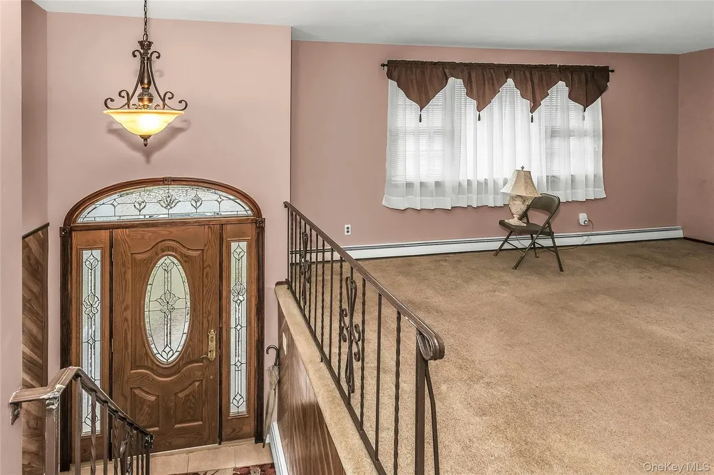 512 Elm Street West Hempstead NY 11552