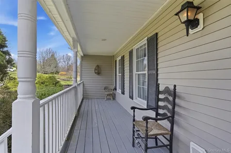 27 Ridge View Drive Patterson NY 12563