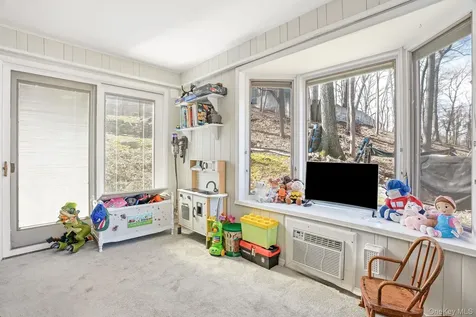 68 Allen Street Dobbs Ferry NY 10522