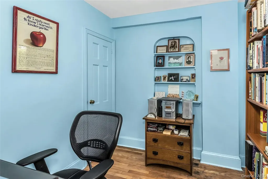 7 River Road Oceanside NY 11572