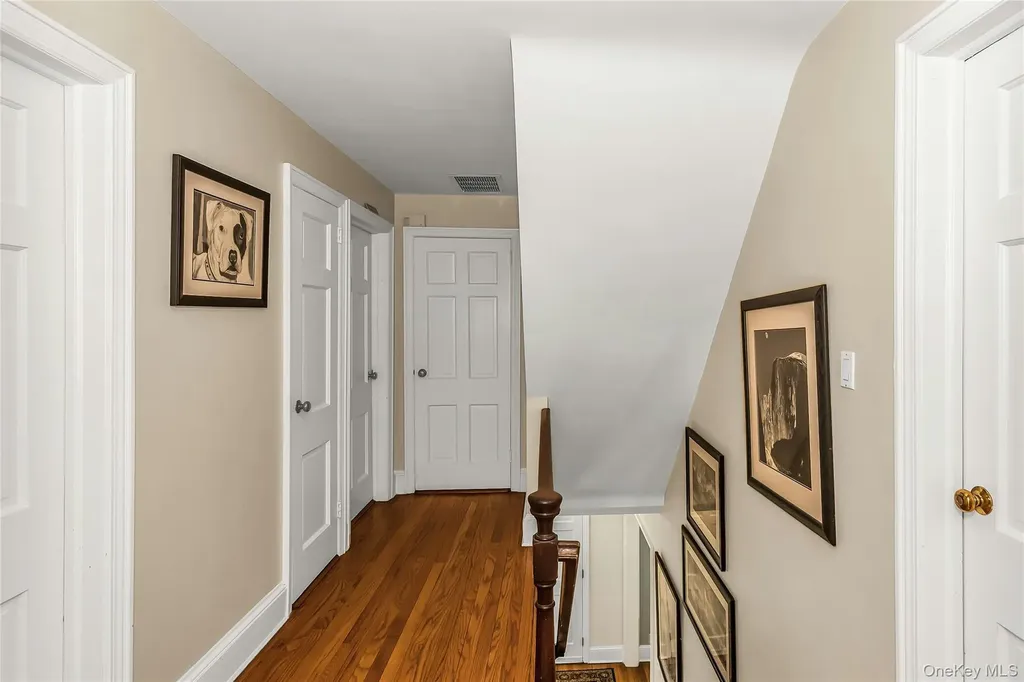 7 River Road Oceanside NY 11572