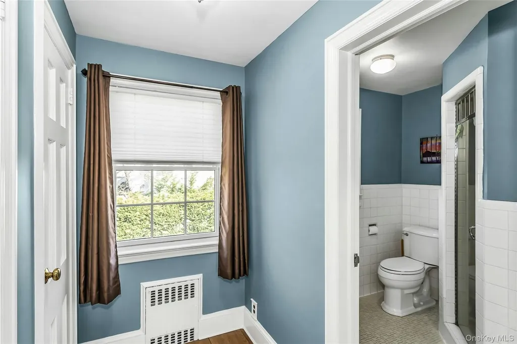7 River Road Oceanside NY 11572
