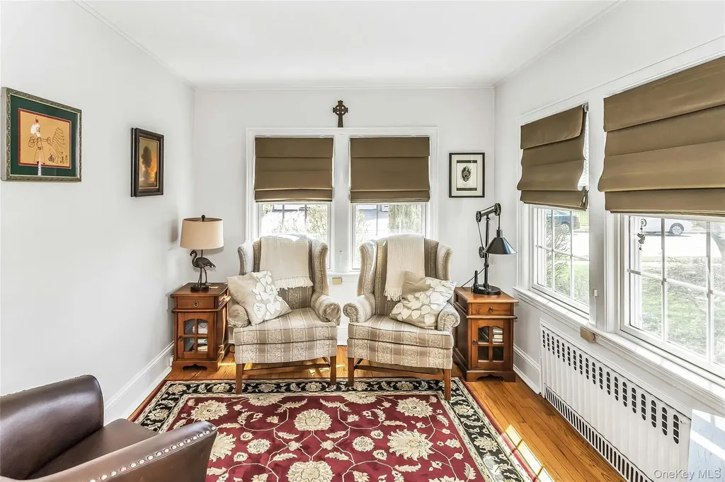 7 River Road Oceanside NY 11572