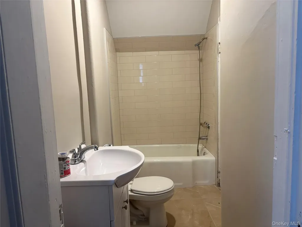 77 Linden Avenue Middletown NY 10940