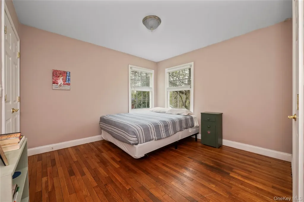 102 Warren Street Somers NY 10589
