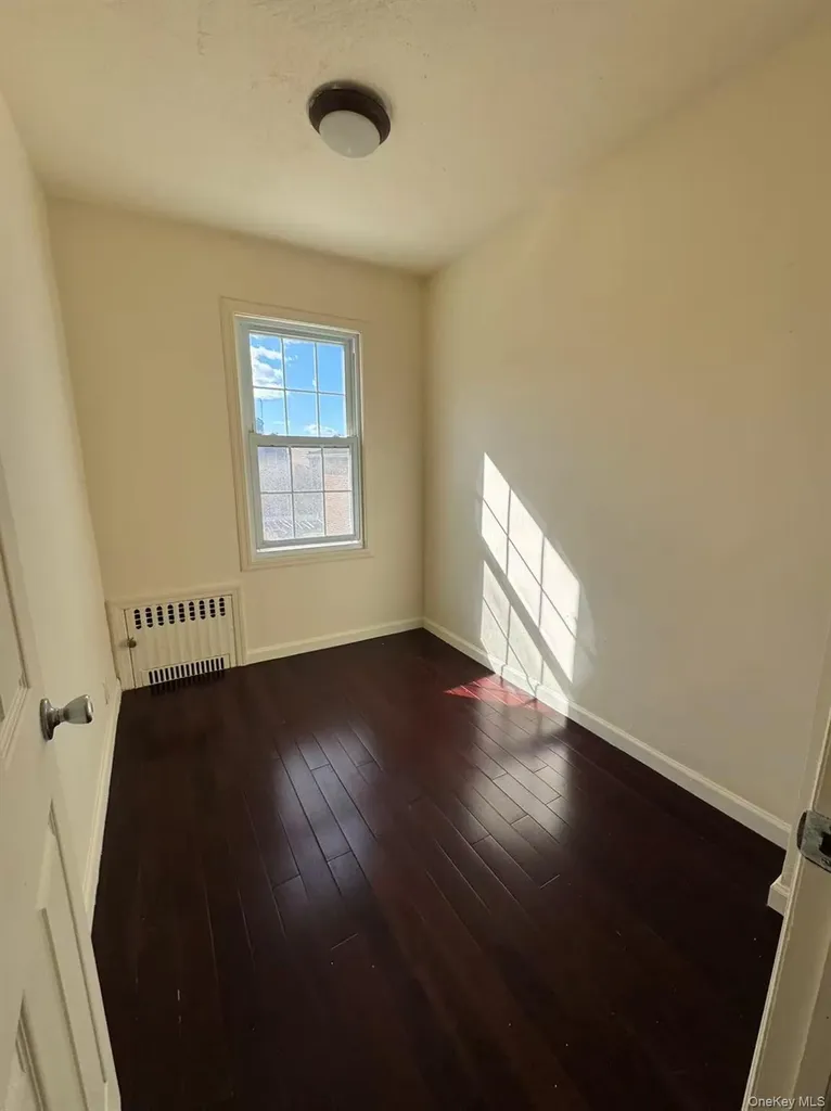 52-16 69th Place Maspeth NY 11378