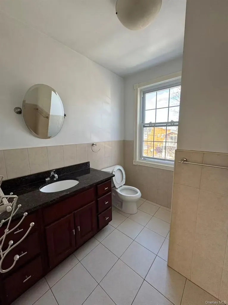 52-16 69th Place Maspeth NY 11378
