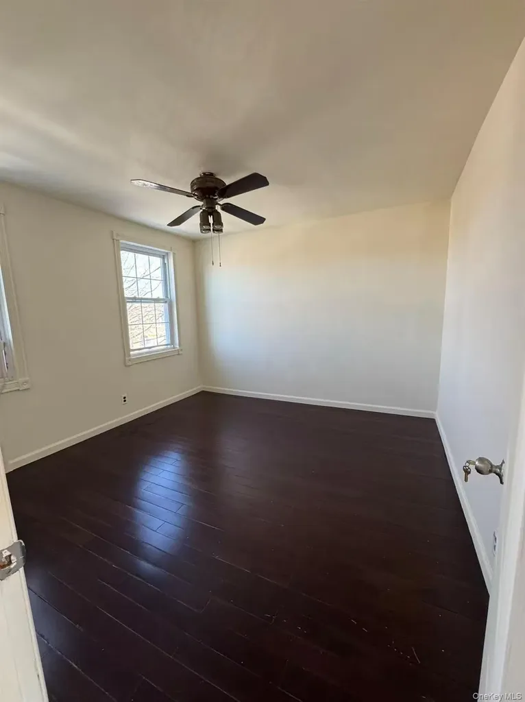 52-16 69th Place Maspeth NY 11378