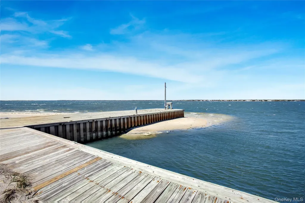 580 Dune Road Westhampton NY 11978