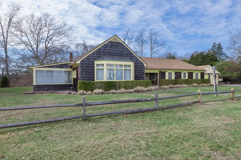 43 Halsey Road Remsenburg NY 11901
