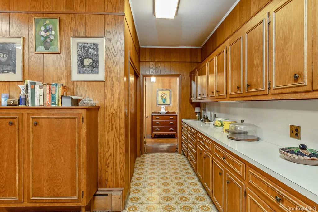 43 Halsey Road Remsenburg NY 11901