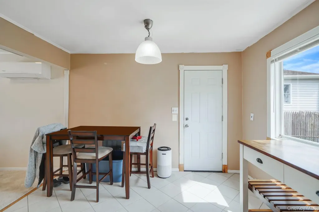 74 Argyle Drive Shirley NY 11967