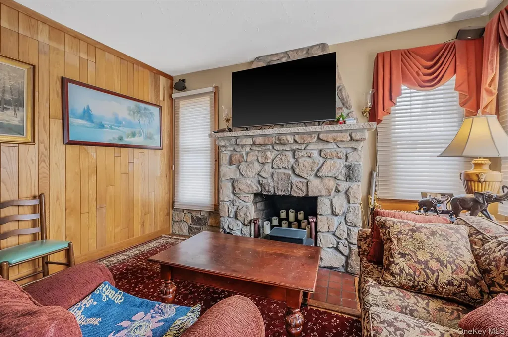 175 Rockaway Parkway Valley Stream NY 11580