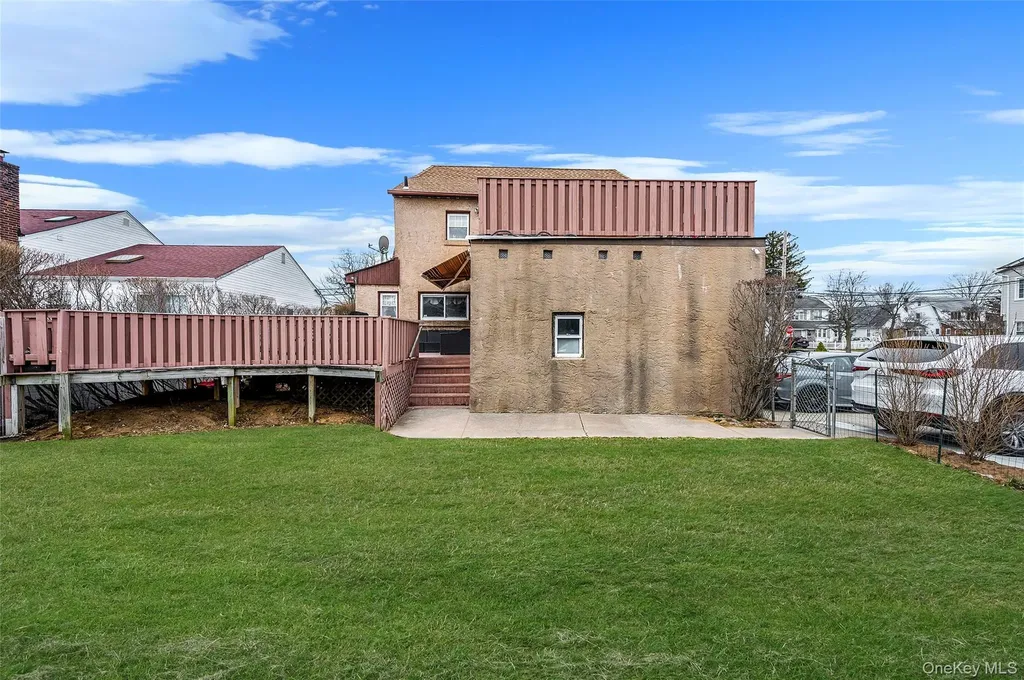 175 Rockaway Parkway Valley Stream NY 11580
