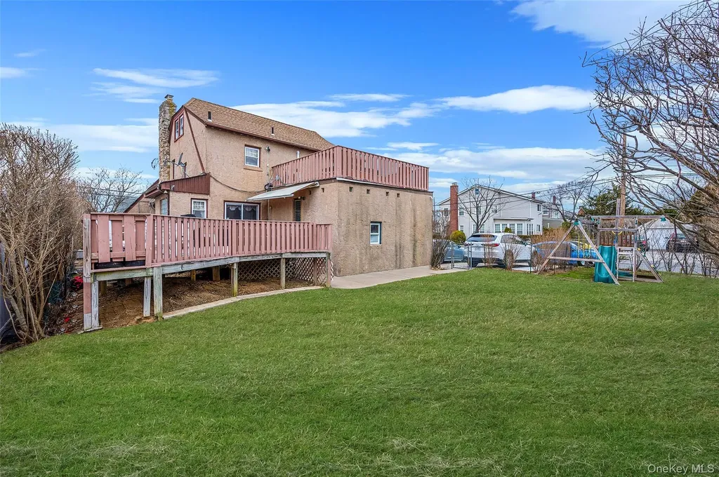 175 Rockaway Parkway Valley Stream NY 11580