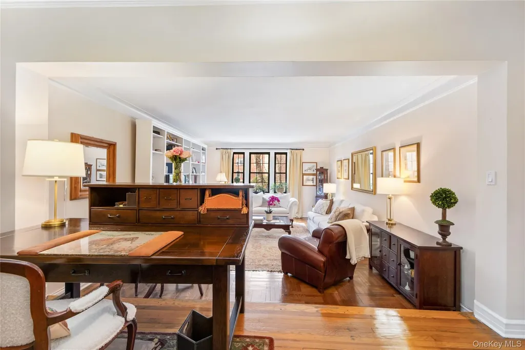 35 Parkview Avenue Bronxville NY 10708
