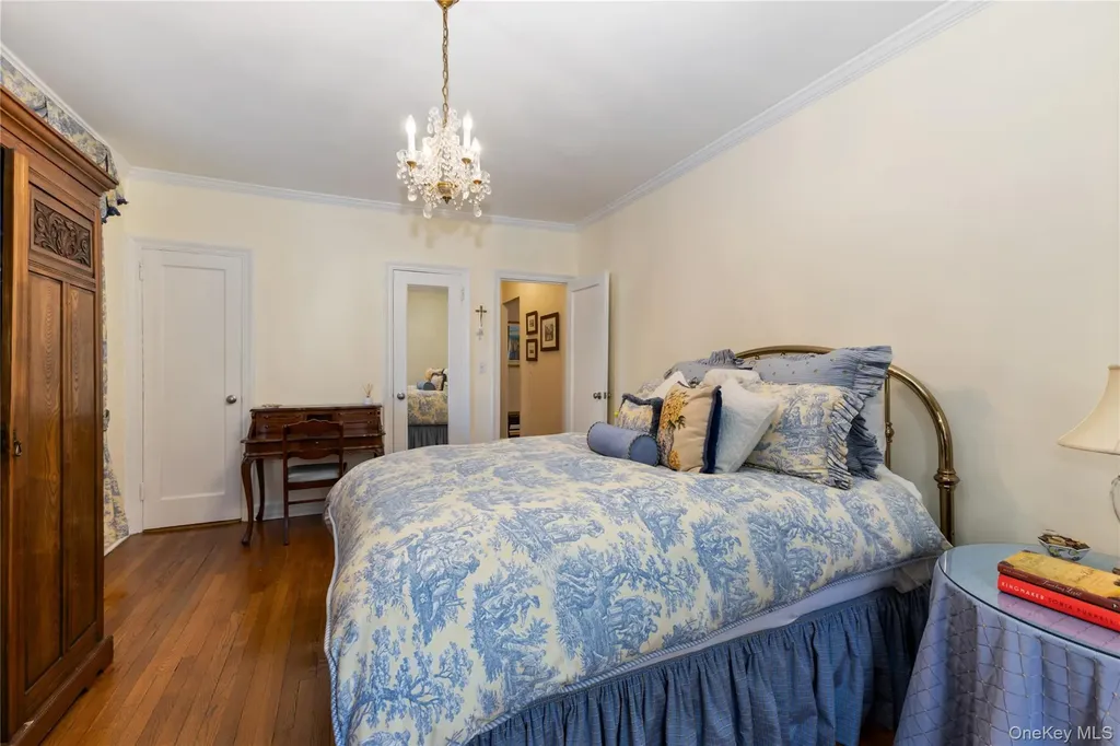 35 Parkview Avenue Bronxville NY 10708